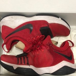 Nike PG 1 University Red